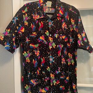 Dos Carolinas Mens Guayabera Size XL Short Sleeve Piñatas & Parrots Fiesta Shirt